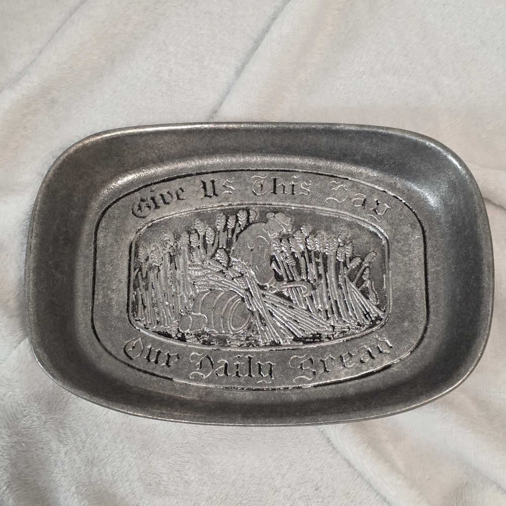 Vintage Wilton "Give Us This Day Our Daily Bread" Bread Server Plate Harvest - Picture 7 of 10